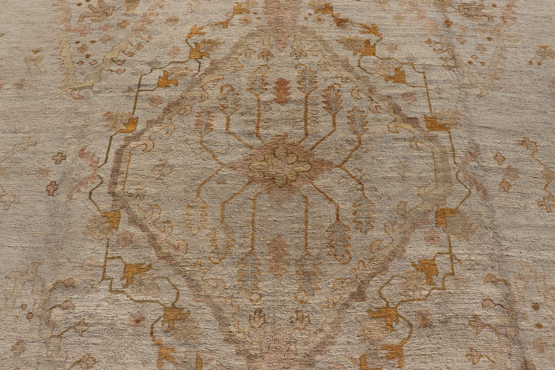 Remarkable Antique Turkish Oushak Carpet - The grand scale of this magnificent palace - sized antique Oushak is tempered only by its beautifully understated color palette. The open center field is presented in a luxurious pale ivory, richly complemented by... - Keivan Woven ArtsVR - 7984 - 299Rug