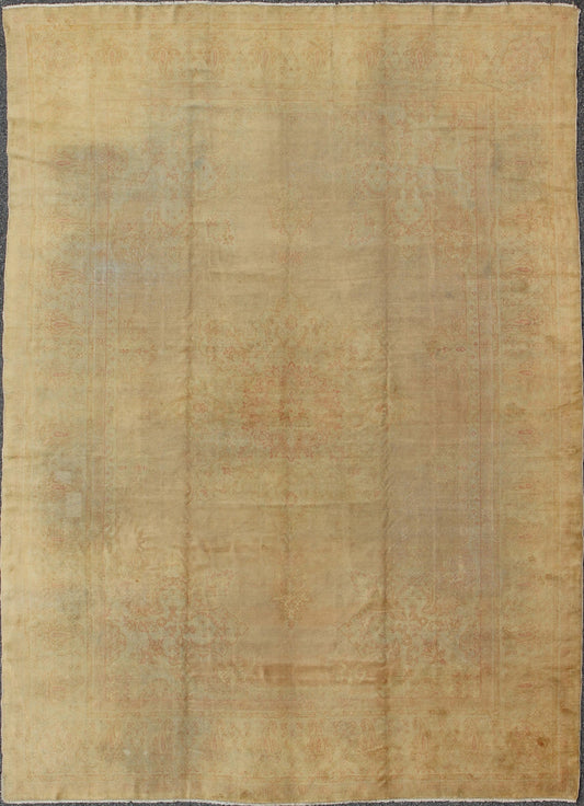 Antique Hand Knotted Borlu Oushak Rug In Soft Cream Goldish Tones Antique Borlu Oushakrug with a minimal center medallion design in light tones, circa 1910, Keivan Woven Arts / rug vr - 8561, country of origin / type: Turkey / Oushak, circa 1910.... - Keivan Woven ArtsVR - 8561 - 1720Rug