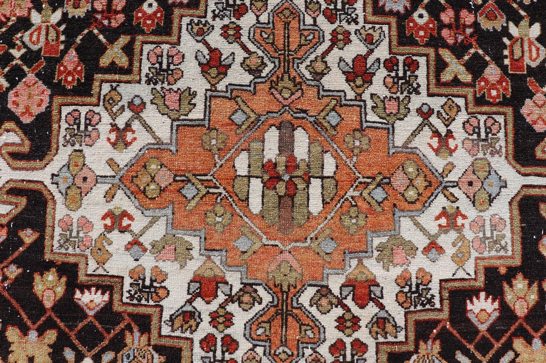 Antique Persian Tribal Design Bakhtiari Rug in Multi Colors Keivan Woven Arts. Keivan Woven Arts / rug W22 - 0202, country of origin / type: Iran / Bakhtiari, circa 1900 Measures: 6'0 x 12'0 Persian Bakhtiari rugs are in fact tribal pieces tha... - Keivan Woven ArtsW22 - 0202 - 19226Rug