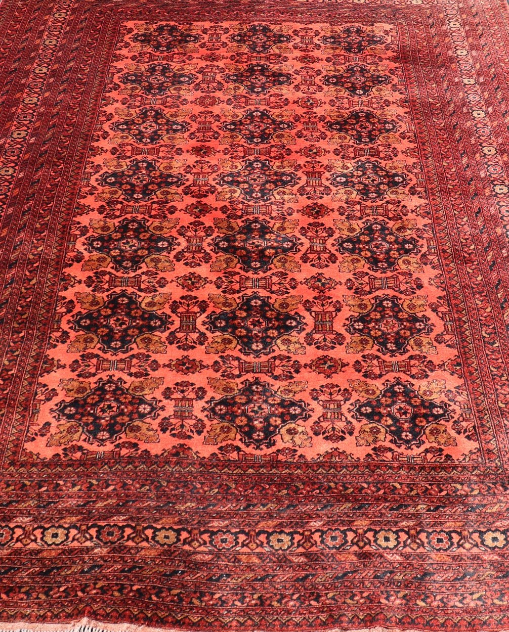 Measures: 6'8 x 9'5. Vintage Hand Knotted Tukomen Ersari Rug in Red Background With Gul Design. Keivan Woven Arts; rug W22 - 0207, country of origin / type: Turkestan / Ersari, circa 1950s. Vintage Ersari This Ersari rug has been hand - knott... - Keivan Woven ArtsW22 - 0207 - 19286Rug