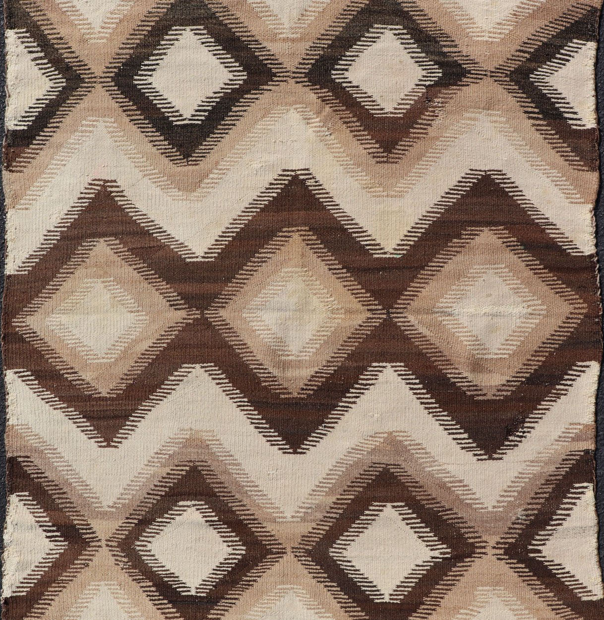 Measures: 3'9 x 5'7 American Navajo Rug with Geometric Diamond All - Over Design in Tan, Brown, Cream. Keivan Woven Arts / rug W22 - 0901, country of origin / type: United States of America / Navajo, circa early - 20th Century. This intriguing vin... - Keivan Woven ArtsW22 - 0901 - 21367Rug