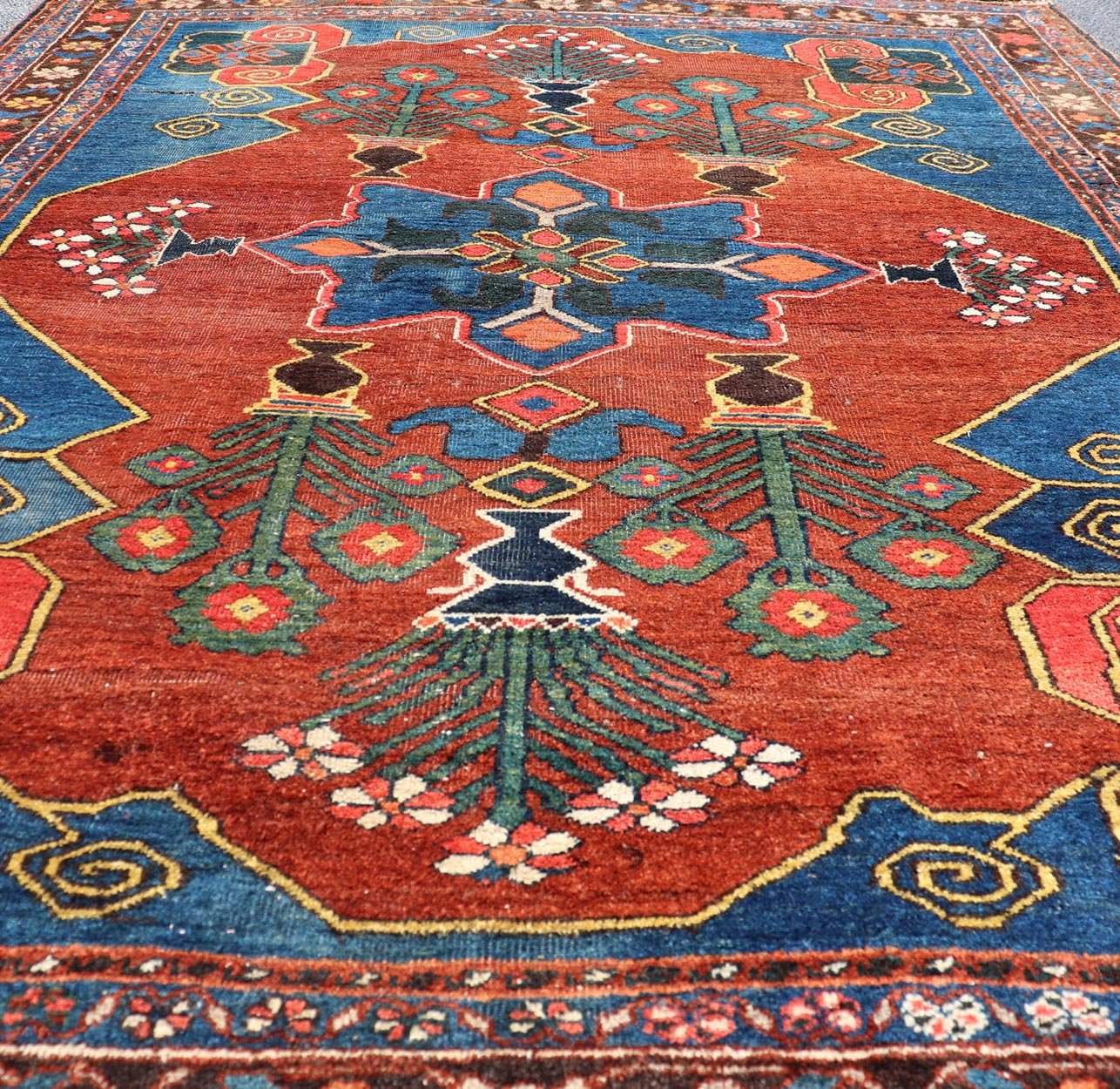 Antique 19th century N.W. Persian Rug with Geometrics in Terracotta Red, Royal Blue, brown & Green. Keivan Woven Arts / W22 - 1201, country of origin / type: Iran / N.W. Persian, circa 1890. Measures: 5'2 x 7'0 This late 19th century antiq... - Keivan Woven ArtsW22 - 1201 - 22644Rug