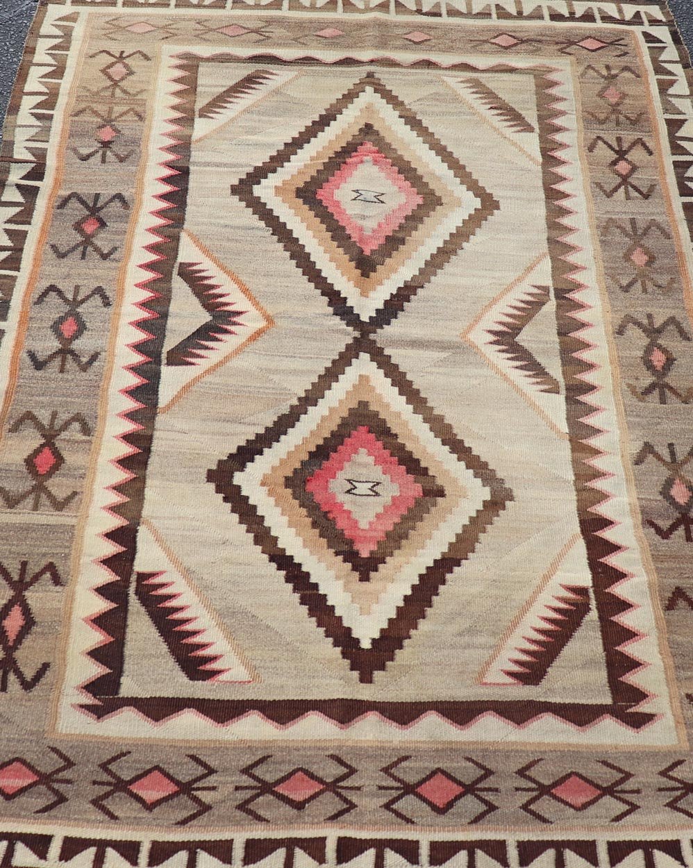 Vintage Large hand Woven Navajo Rug in Gray, Ivory, Black, Brown's, and Red. Keivan Woven Arts rug X23 - 0107, country of origin / type: America / Navajo, circa 1930 Measures: 4'4 x 6'3 This intriguing vintage Navajo rug was woven in the Navajo ar... - Keivan Woven ArtsX23 - 0107 - 23524Rug