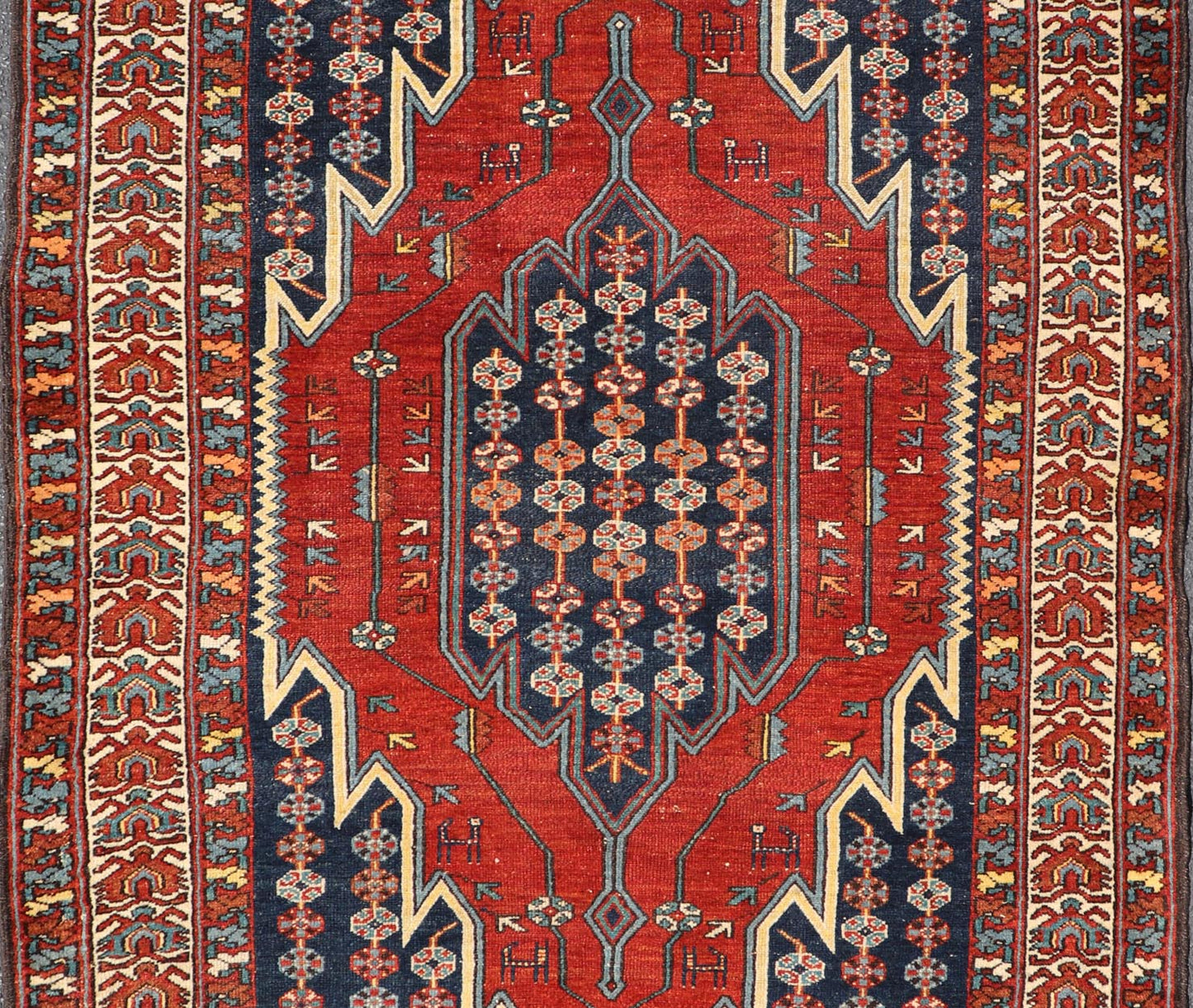 Antique Persian Malayer Rug with Medallion and Geometric Design in Multicolor. Keivan Woven Arts / rug X23 - 0111, country of origin / type: Iran / Malayer, circa 1900. Measures: 4'7 x 6'4 This Antique Malayer rug hailing from Persia features a la... - Keivan Woven ArtsX23 - 0111 - 22836Rug