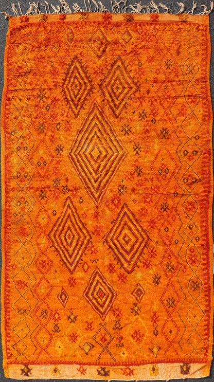 Large Vintage Moroccan Gallery Rug with Tribal Design Keivan Woven Arts. rug X23 - 0311, country of origin / type: Morocco / Tribal, circa Mid - 20th Century. Measures: 5'1 x 9'7 This gorgeous vintage Moroccan carpet from the Mid - 20th century di... - Keivan Woven ArtsX23 - 0311 - 25660Rug