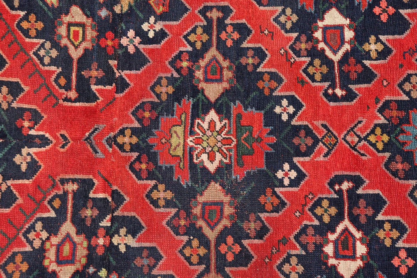 Antique Caucasian Kazak Rug with Sub - Geometric Medallions Design in Red and Blue. Keivan Woven Arts / rug X23 - 0405 - 259, country of origin / type: Caucasus / Kazak, circa Late - 19th Century. Antique Caucasian Kazak Rug with Sub - Geometric Medallions Desig... - Keivan Woven ArtsX23 - 0405 - 259 - 24283Rug