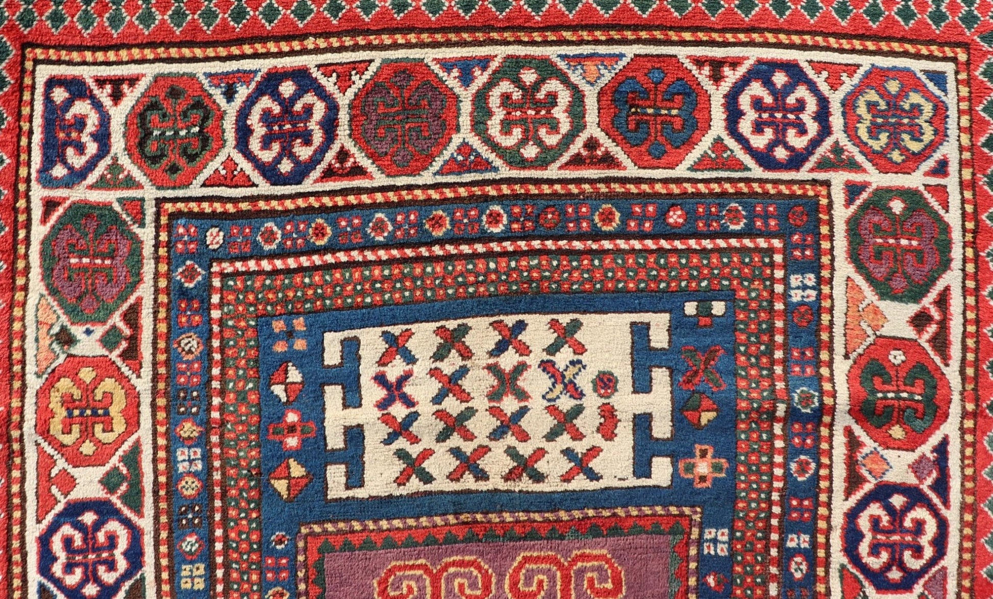 Antique Caucasian Kazak Rug with Geometrics Medallions Keivan Woven Arts. Keivan Woven Arts / rug X23 - 1204 - 188, country of origin / type: Caucasus late 19th Century. Measures: 4'4 x 7'0 Kazak rugs are among the most desirable Caucasian rugs. Th... - Keivan Woven ArtsX23 - 1204 - 188 - 25627Rugs