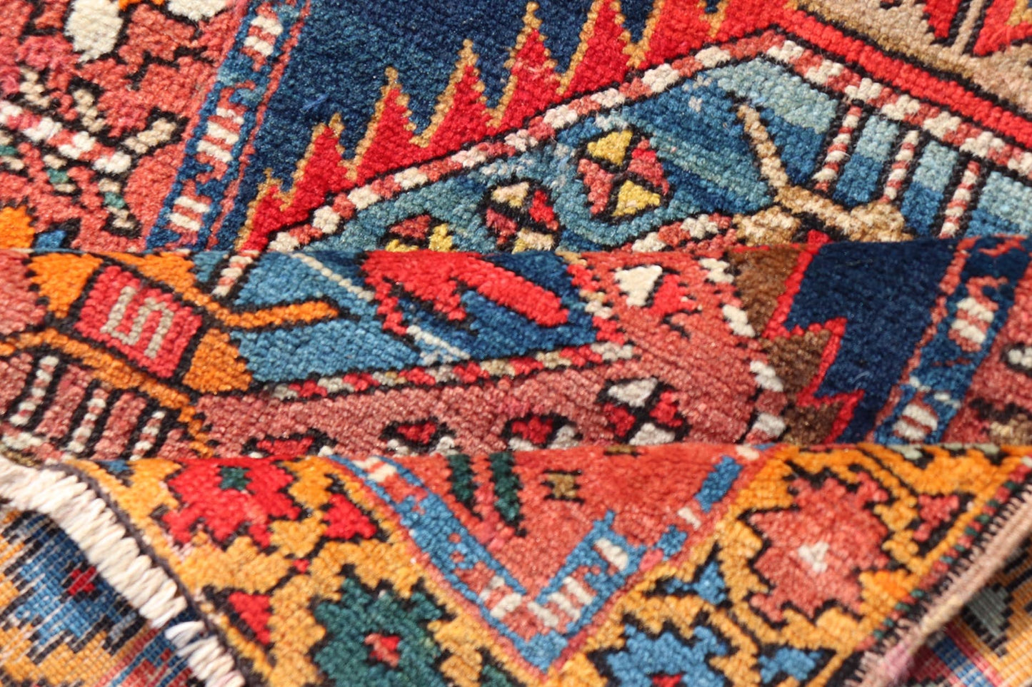 N.W. Persian Rug with Geometric Medallion with Florals Keivan Woven Arts. Keivan Woven Arts / X23 - 1210 - 344, country of origin / type: Iran / N.W. Persian, circa 1900. Measures: 2'10 x 4'6 The elegant medallion design in the field consists of... - Keivan Woven ArtsX23 - 1210 - 344 - 25653Rug