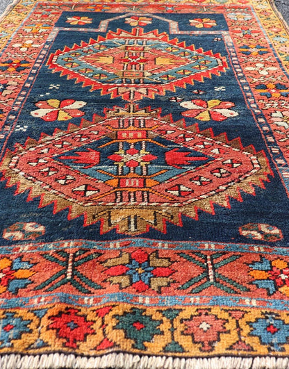 N.W. Persian Rug with Geometric Medallion with Florals Keivan Woven Arts. Keivan Woven Arts / X23 - 1210 - 344, country of origin / type: Iran / N.W. Persian, circa 1900. Measures: 2'10 x 4'6 The elegant medallion design in the field consists of... - Keivan Woven ArtsX23 - 1210 - 344 - 25653Rugs