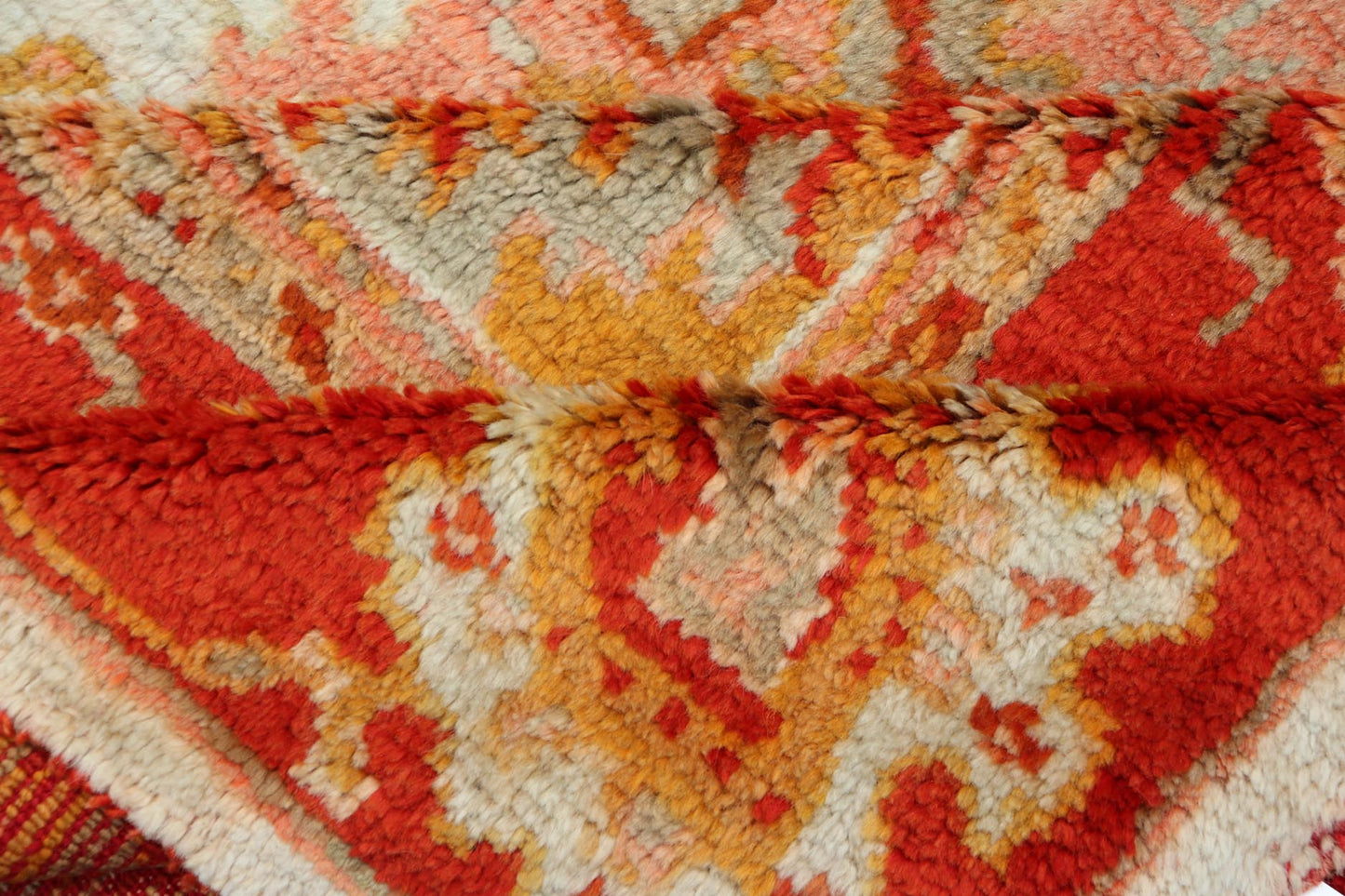 Antique Turkish Oushak with Elegant Motifs in Red, Ivory, Gold and Salmon Pink. Keivan Woven Arts / rug ZBH - 15051, country of origin / type: Turkey / Oushak, circa Early - 20th century Measures: 7 x 9'8. This beautiful antique Turkish Oushak rug fr... - Keivan Woven ArtsZBH - 15051 - 8361