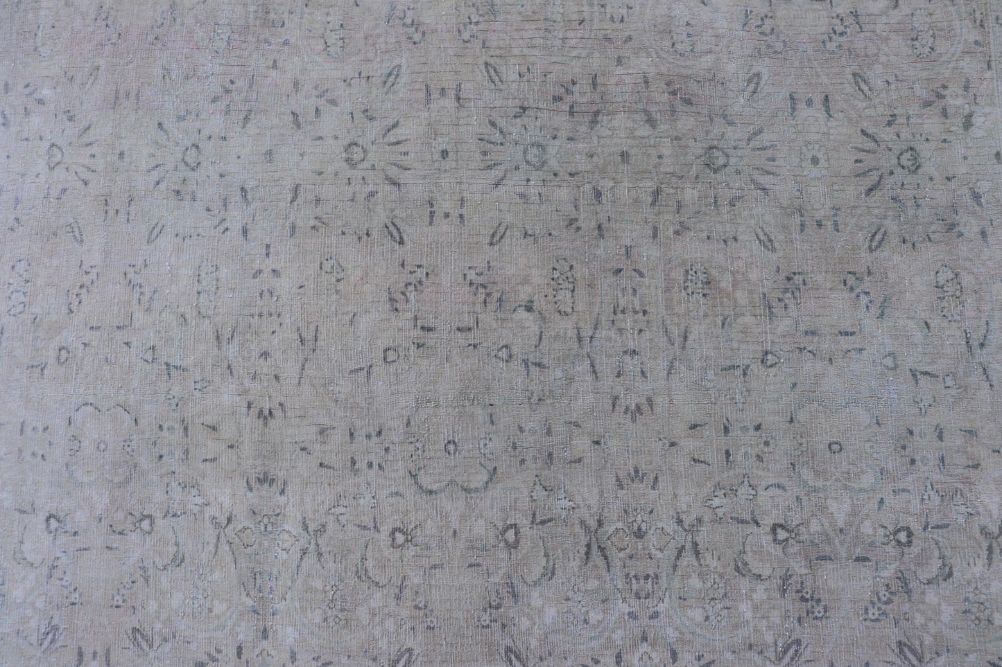 Geometric All - Over Floral Design Antique Persian Khorassan Rug Gray,light blue, cream and brown geometric Antique Hand Knotted Persian Khorassan rug, Keivan Woven Arts / rug ZIR - 69 - KV - 20, country of origin / type: Iran / Khorassan, circa 1920 ... - Keivan Woven ArtsZIR - 69 - KV - 20 - 15072Rug